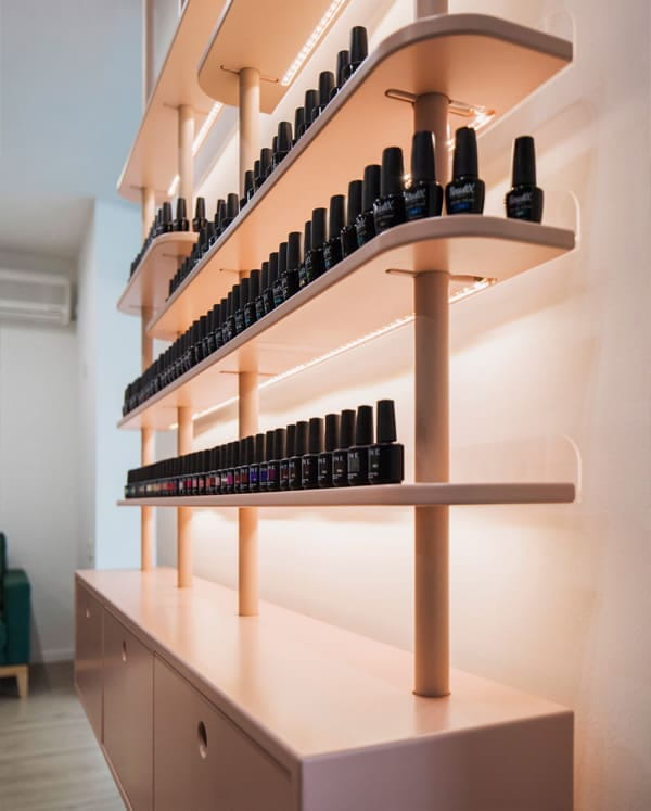 Thiết kế tiệm Nail đẹp và sang trọng tại TPHCM 10